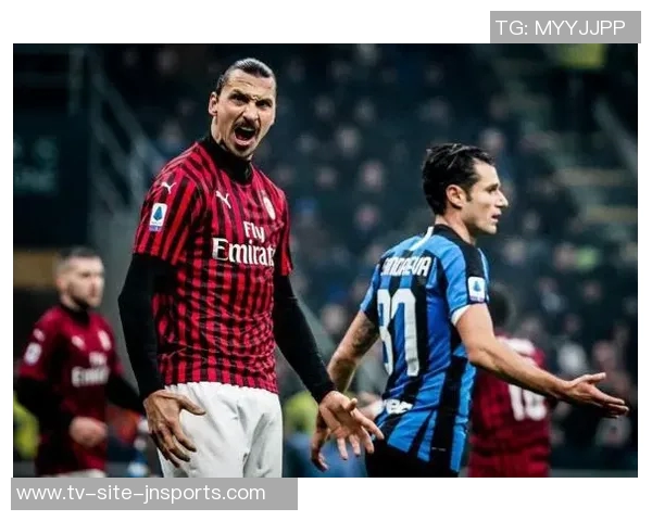 佛罗伦萨与米兰战平裁判报告揭示阿莱格里瓦诺利双双被红牌驱逐